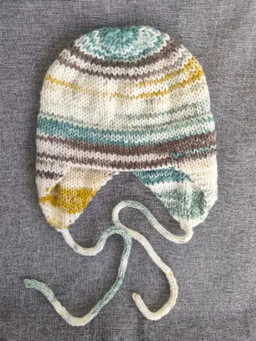 손뜨개질 귀도리 니트 모자