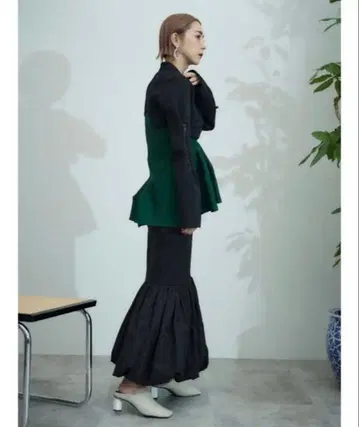 UN3D. 도킹 벌룬 스커트 아쓰리디