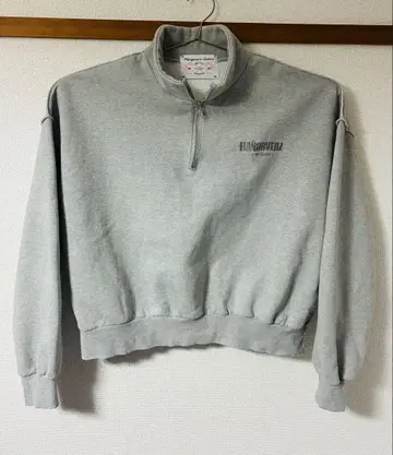 행오버즈 하프 지퍼 맨투맨