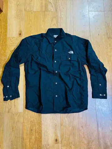 The North Face 블랙 긴팔 셔츠 M
