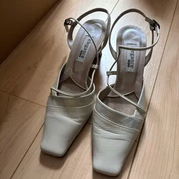 히미코 스트랩 펌프스 24cm 힐 약 7cm