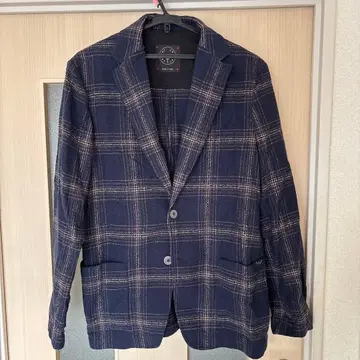 테일러드 자켓 네이비 계열 체크 무늬
