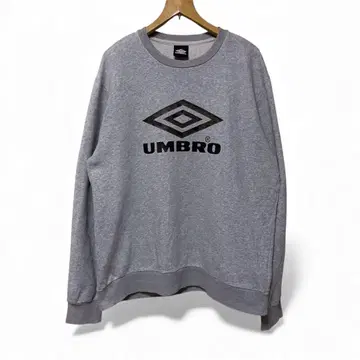 데상트 제조 UMBRO 엄브로 맨투맨 XO 사이즈 그레이 빅 로고