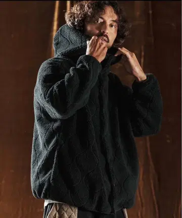 [ 새상품 ] ANGENEHM 앙게네임 보아 퀼팅 블루종 블랙 M