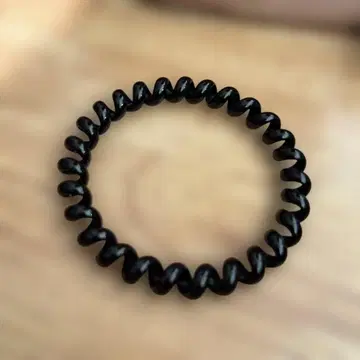 블랙 스파이럴 팔찌