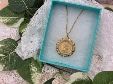 엘리자베스 여왕 코인 목걸이