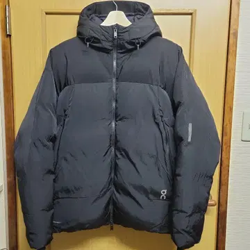 M 사이즈 On All-Day Puffer Jacket 온 패딩 자켓