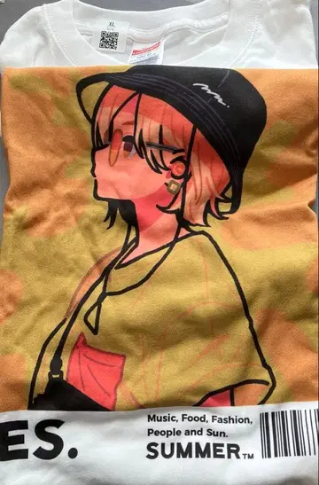 T셔츠 사쿠마 다이스케 착용