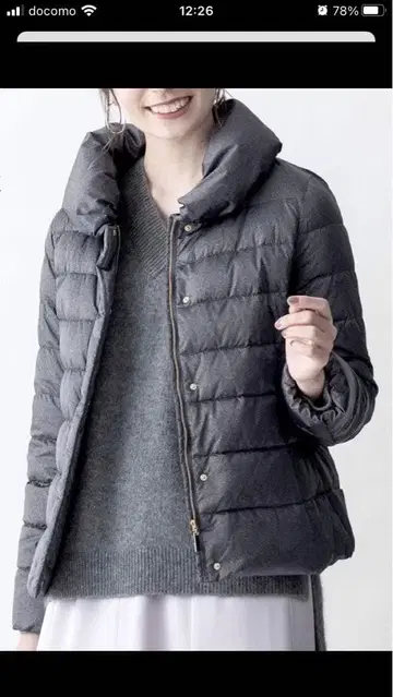 자유구 BRIGHT SATIN 숏 기장 다운