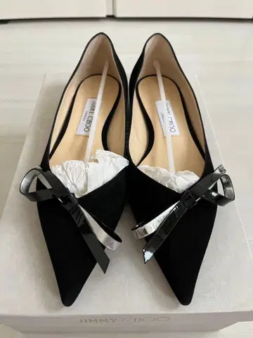 미사용 새상품 JIMMY CHOO 플랫 펌프스
