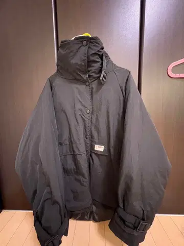 JAVA 블랙 다운 자켓