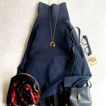 새상품급 캬바 CABaN 스무스 코튼 캐시미어 터틀넥 니트