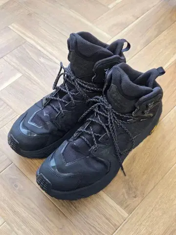 HOKA ONEONE M ANACAPA MID GTX 27.5