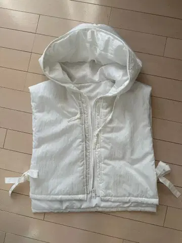 LUIK 화이트 베스트