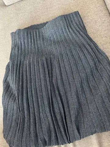 그레이 블랙 니트 플리츠 롱 스커트 라메