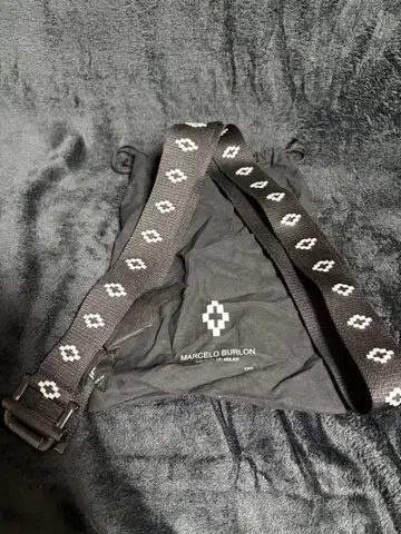 MARCELO BURLON 벨트 블랙/화이트