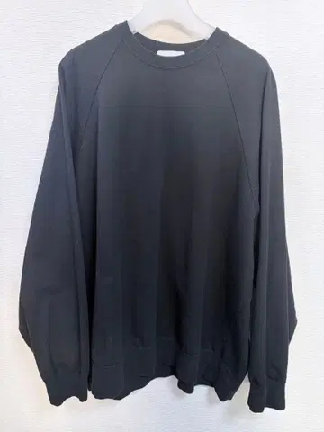 Graphpaper 블랙 맨투맨 O/S