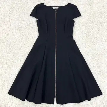 새상품급 FOXEY 컬렉션 프론트 더블 지퍼 플레어 원피스 40