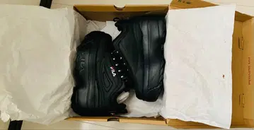 FILA 블랙 통굽 스니커즈