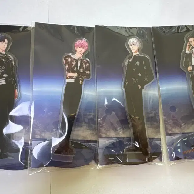 미개봉 플레이브 앙콘 아크릴 스탠드 예준밤비은호하민 원가양도