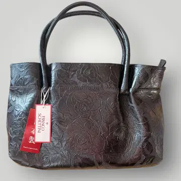 블랙 가죽 로즈 패턴 핸드백