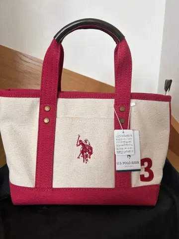 새상품 U.S. POLO ASSN. 토트백
