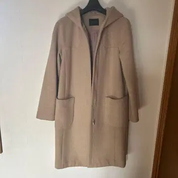 TOMORROWLAND 후드 부착 롱 코트 베이지