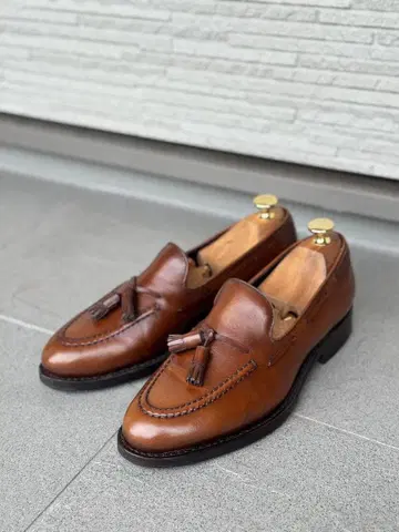 Jalan Sriwijaya 자란 스리위자야 태슬 로퍼