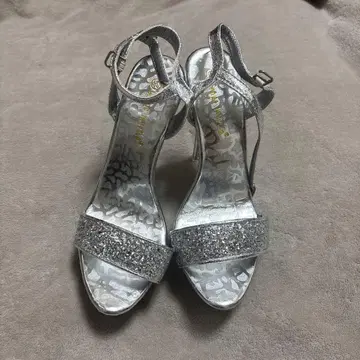 실버 뮬 캬바쿠라 힐 24cm