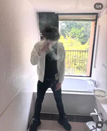 TOMMY HILFIGER 화이트 후드티