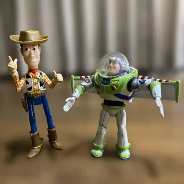 토이스토리 우디 버즈 라이트이어 피규어