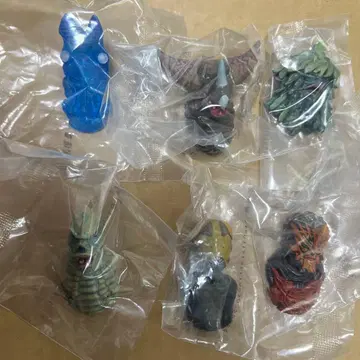 제일복권 울트라맨 시리즈 괴수 초대전 vol.2 마그넷 6체 세트