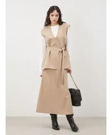 미라 오웬 Mila Owen 리버라이크 베스트 스커트 SET UP