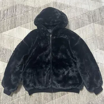 에모다 퍼 자켓 후드 부착 FREE