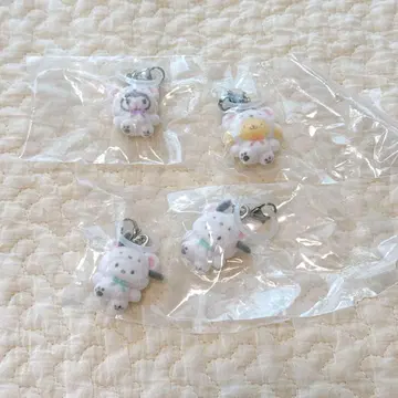 산리오 캐릭터즈 메지루시 액세서리 복슬복슬 스노우 4개 세트