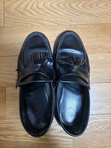 블랙 프린지 로퍼