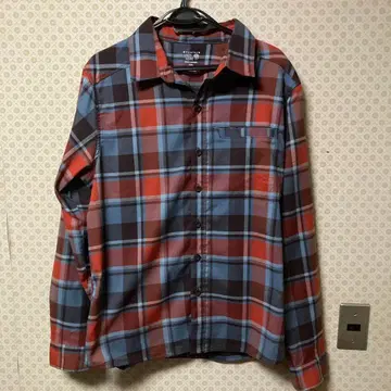 셔츠 (마운틴 하드웨어 Moutain Hardwear 사 제조)