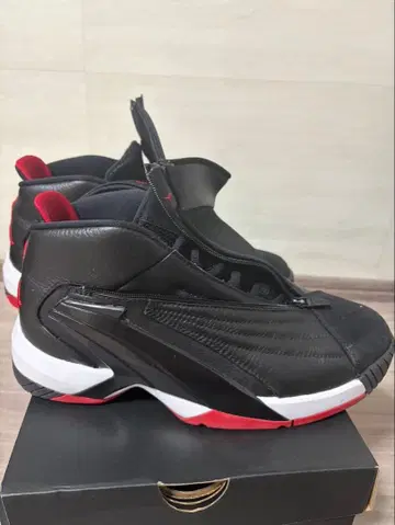 JORDAN JUMPMAN SWIFT/모델번호 AT2555-001