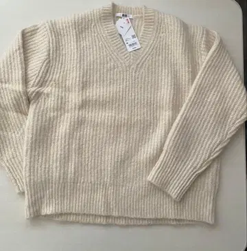 UNIQLO 아이보리 리브 니트 M 사이즈