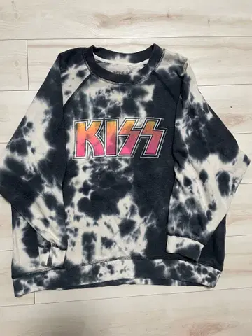 KISS 타이다이 패턴 맨투맨