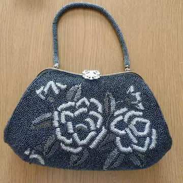 꽃무늬 비즈 자수 핸드백 네이비