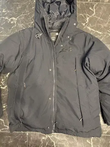 Under Armour 네이비 다운 자켓 LG