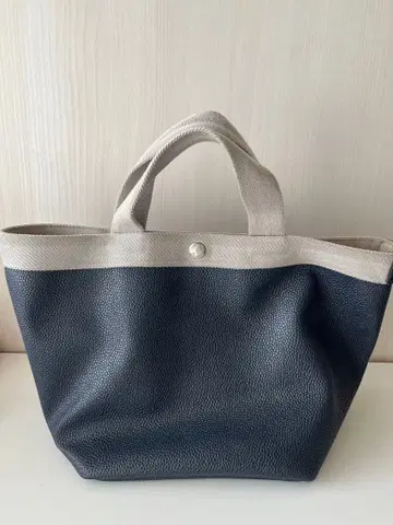 에르베샤 펠리에 707gp 럭스 네이비 x 실버