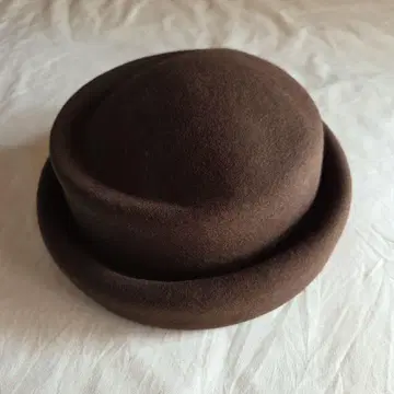 사만사 모스모스 토크 모자