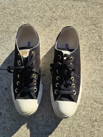 배송비 포함 컨버스 스니커즈