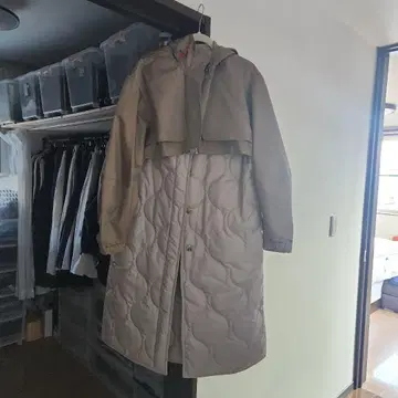 해린 도트 투웨이 아우터