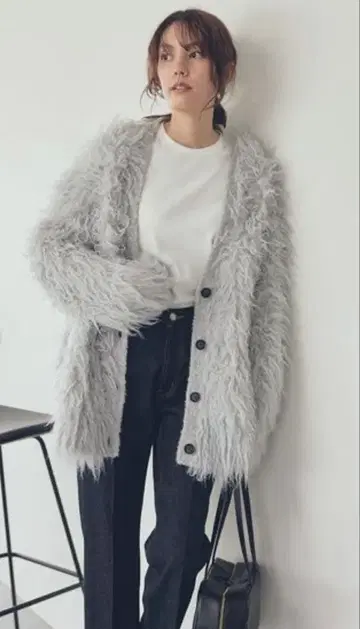 Mila Owen 그레이 샤기 니트 가디건 긴팔