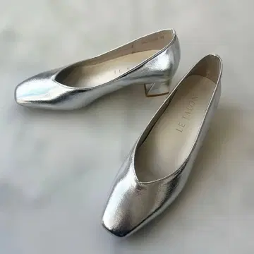 LE TALON 실버 스틸레토 펌프스 23cm