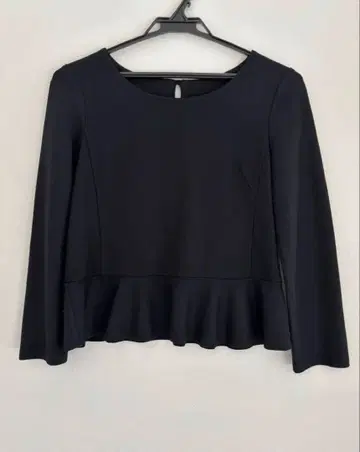 ANAYI 페플럼 상의