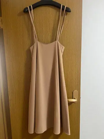 프로포션 바디 드레싱 캐미 롱 원피스